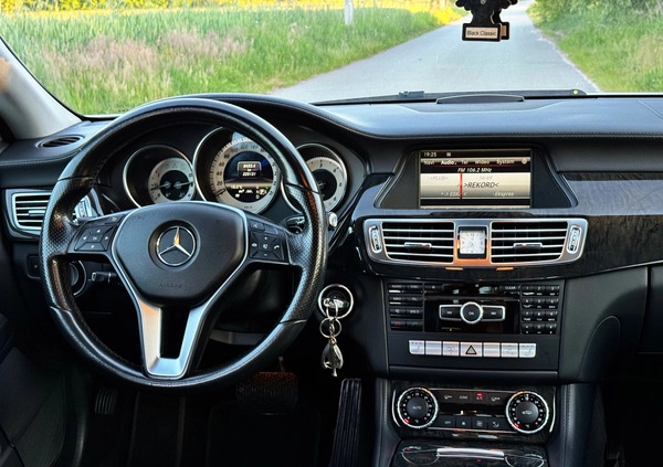Mercedes-Benz CLS cena 65990 przebieg: 225000, rok produkcji 2012 z Radom małe 781
